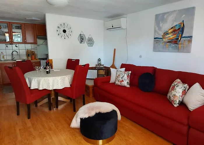 Apartamento Tiho I Sladana Brodarica (Sibenik-Knin)