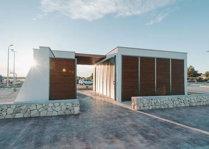 Apartamento Tiho I Sladana Brodarica (Sibenik-Knin)